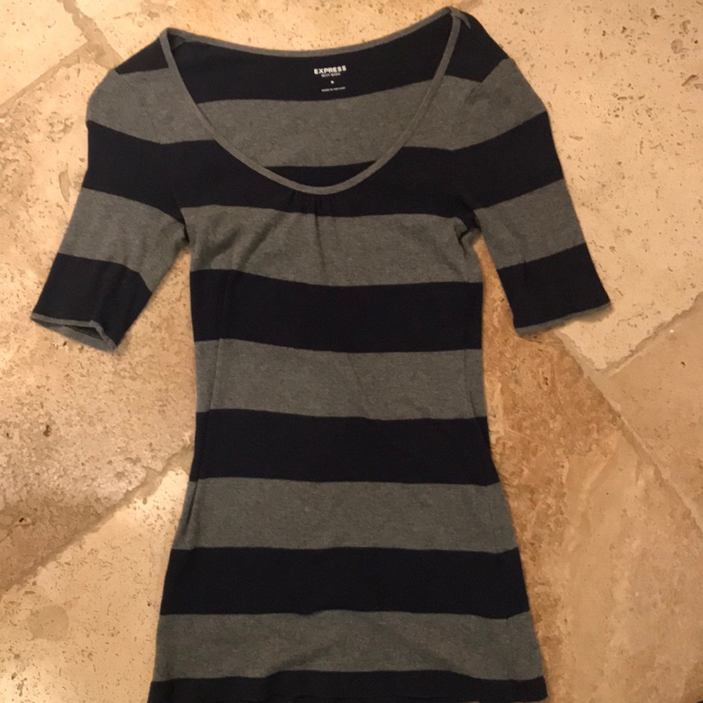 Express Sexy Basic 3/4 T-Shirt